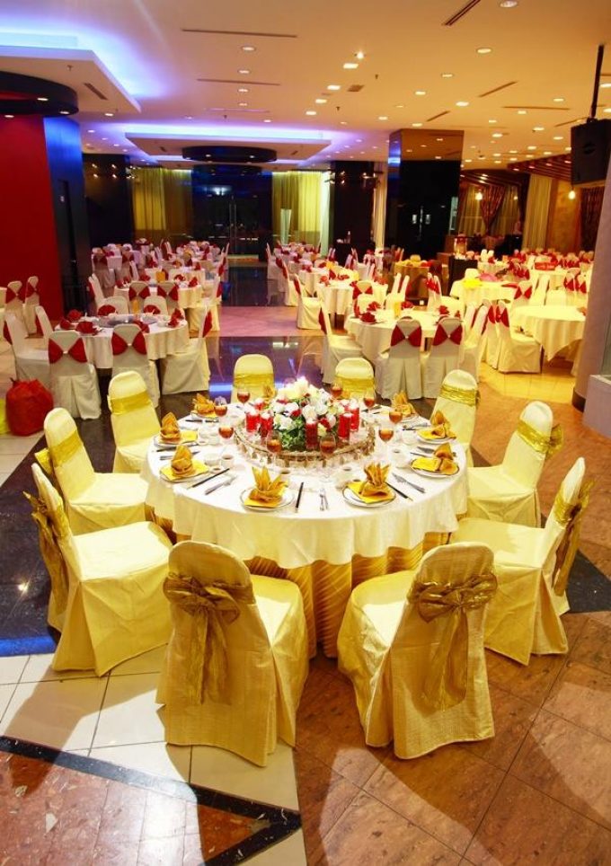 Dynasty Dragon Seafood Restaurant (USJ)
