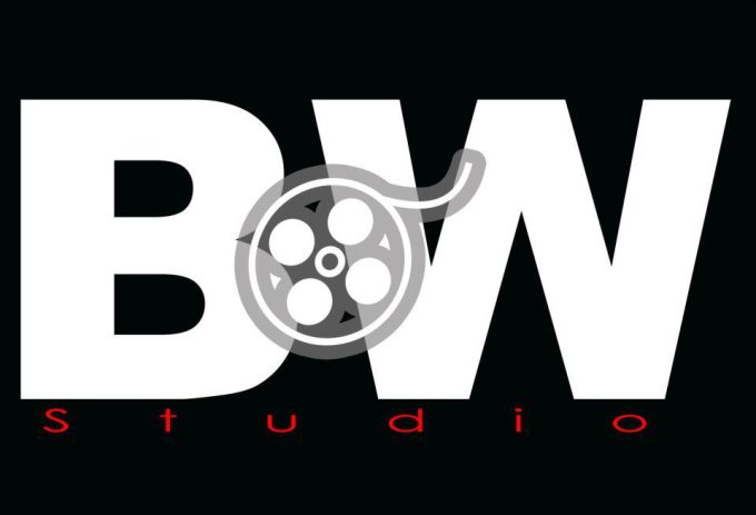 Black &#038; White Studio